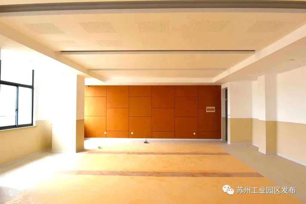 金鸡湖中学新校区怎么样,园区金鸡湖新校区