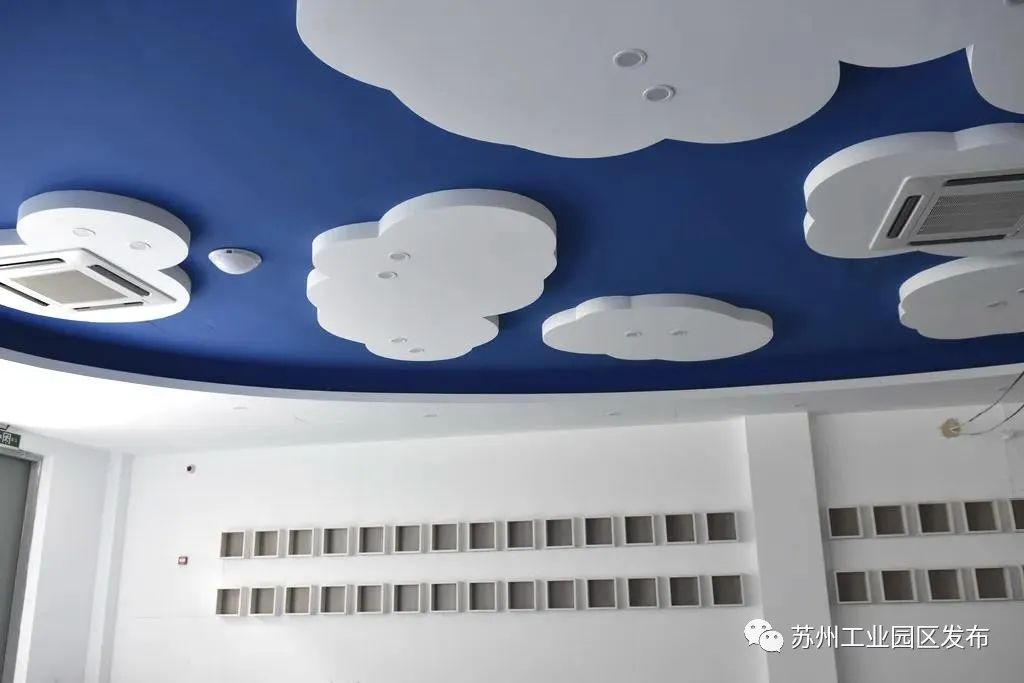 金鸡湖中学新校区怎么样,园区金鸡湖新校区