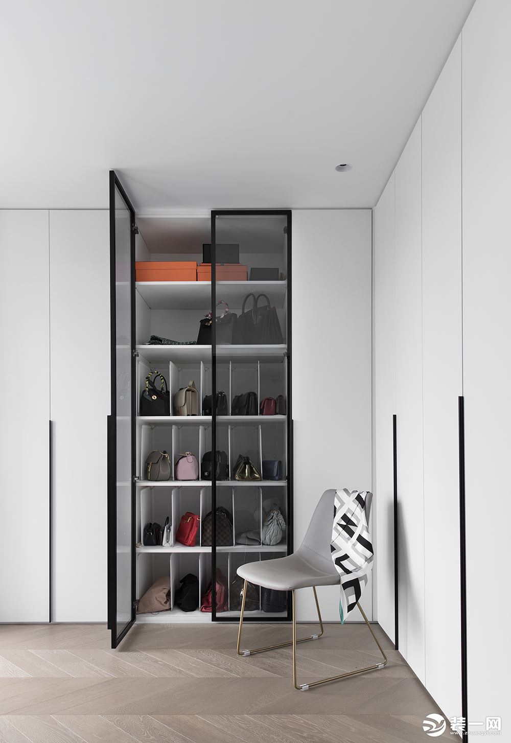 卫生间瓷砖缝隙渗水用什么填缝剂,天津南开卫生间瓷砖缝隙渗水维修