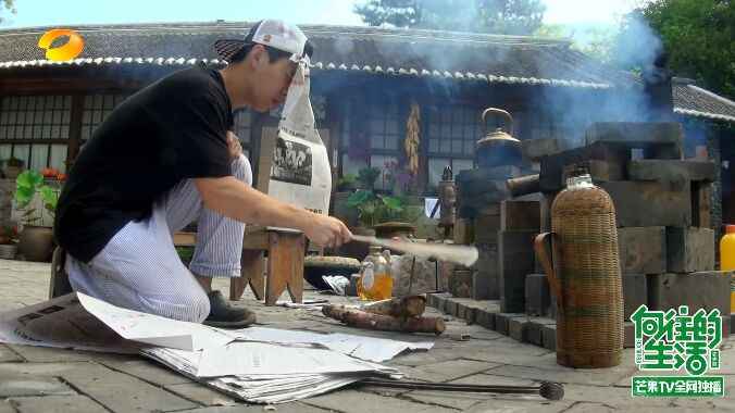何炅和黄磊现状,何炅黄磊日常生活