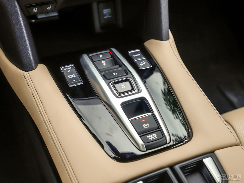 本田ur-v哪款值得买,本田ur-v四驱尊享版有360影像吗