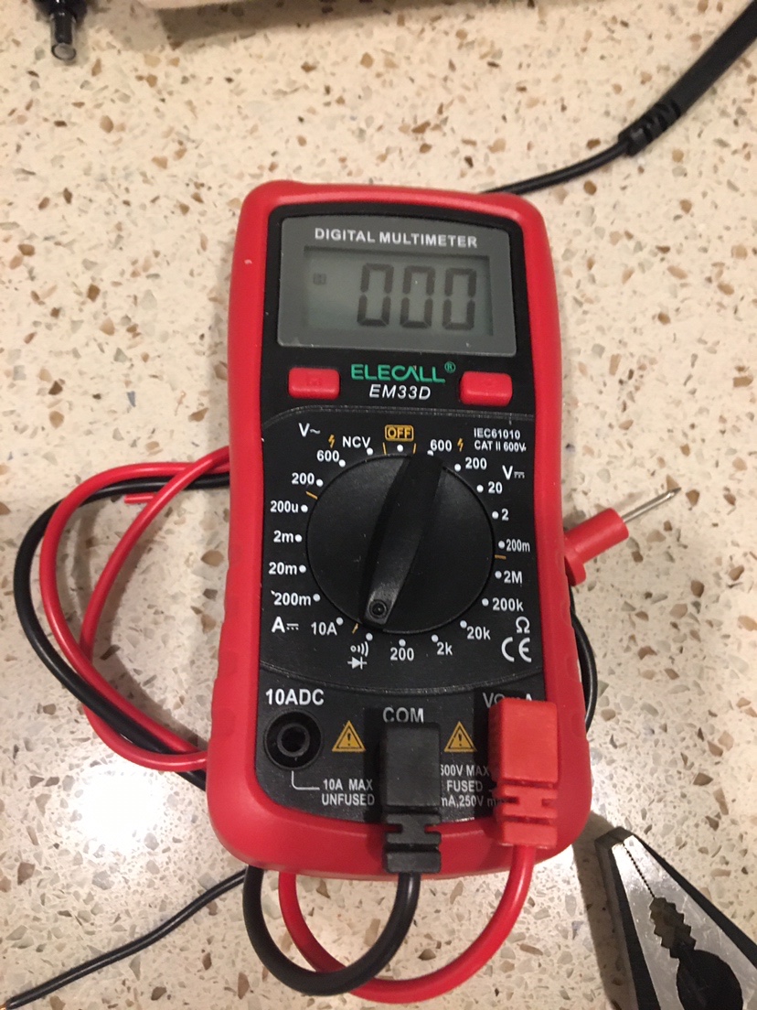 旧电瓶自制夜钓电源,旧电瓶变废为宝