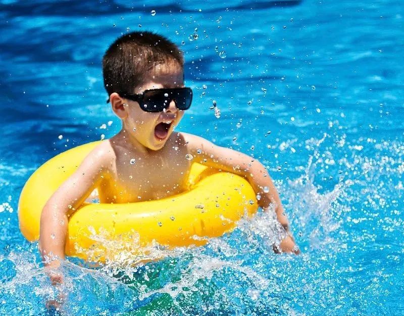 菏泽门票9.9元水上乐园,山东菏泽万象城水上乐园