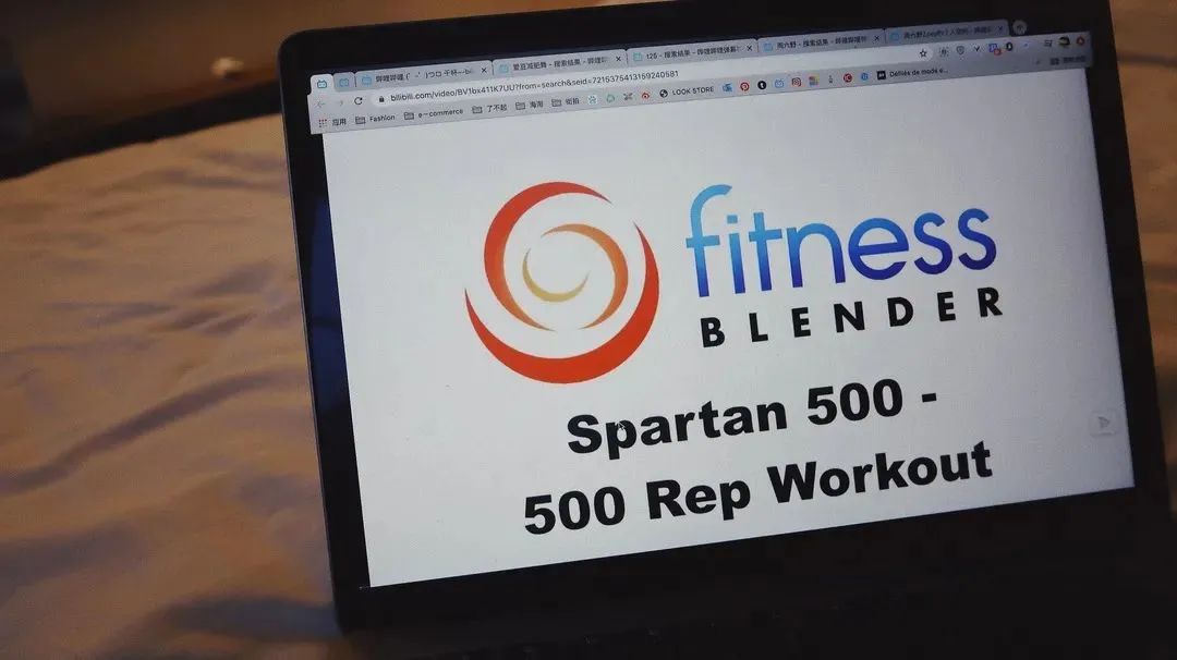 B站网红运动视频|在家练一周瘦5斤,可能吗