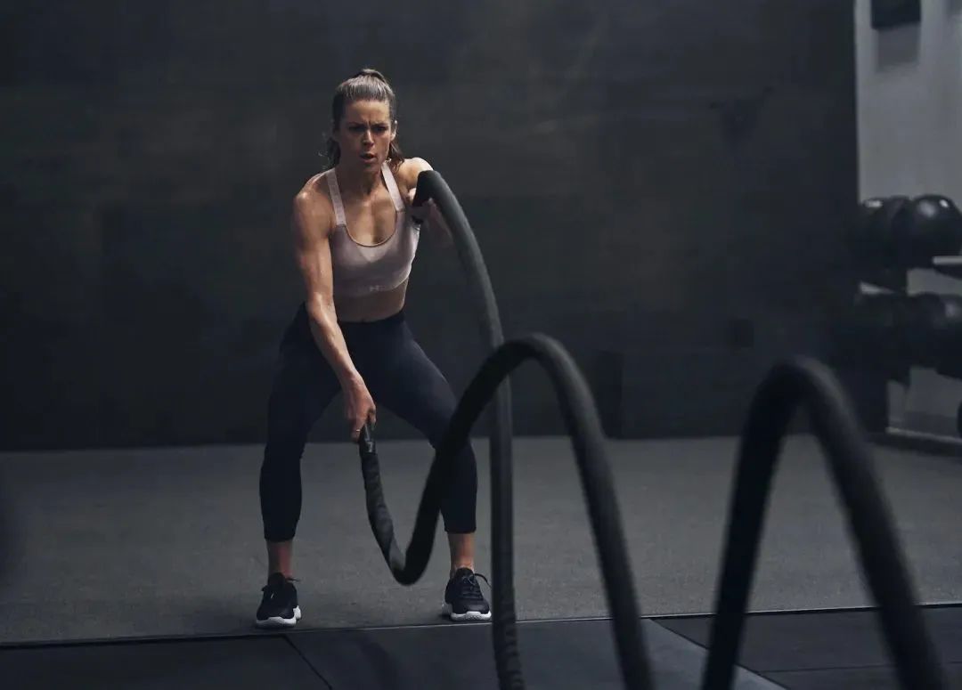 B站网红运动视频|在家练一周瘦5斤,可能吗