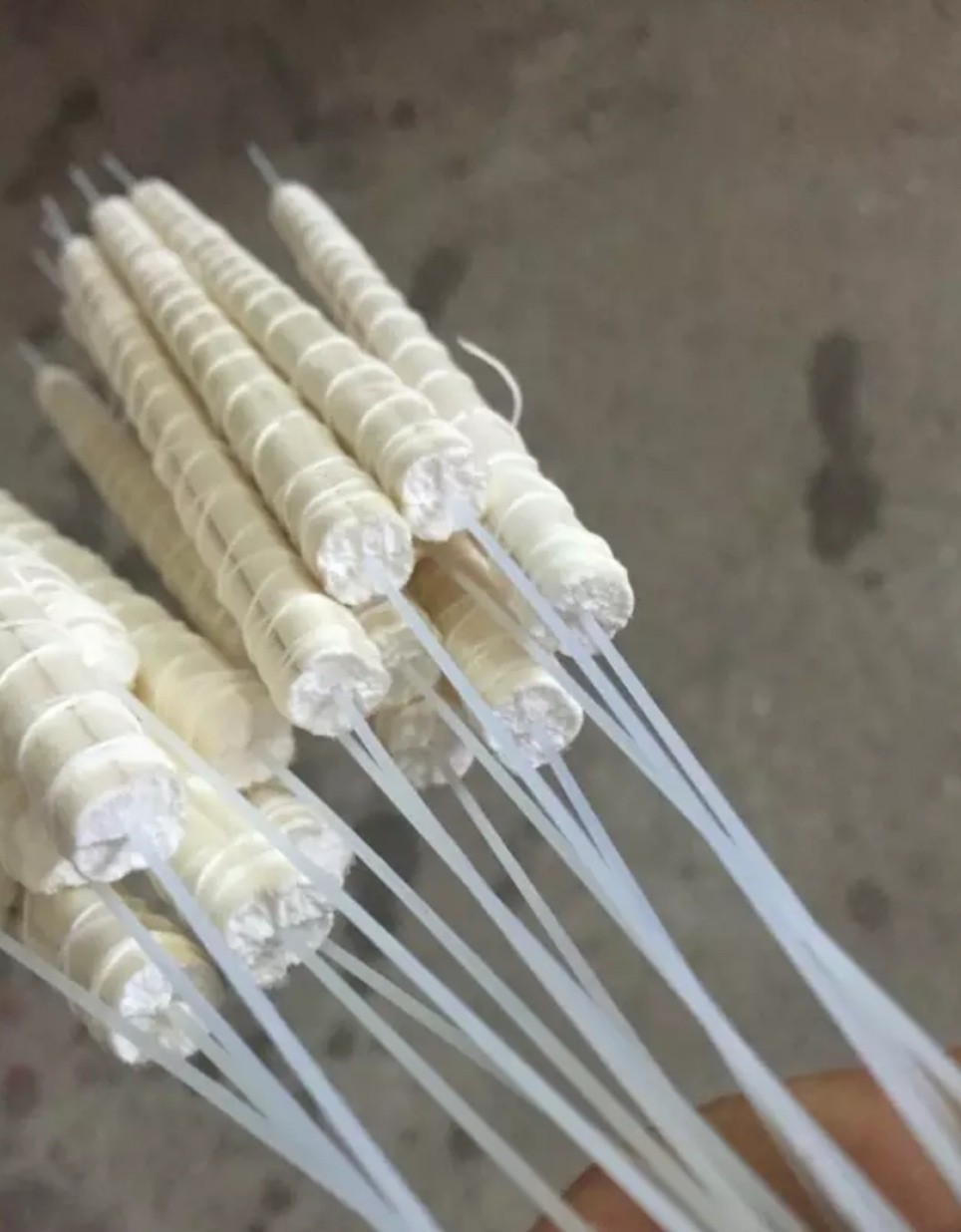 芦苇浮漂和纳米浮漂有什么区别,纳米材质浮漂优缺点