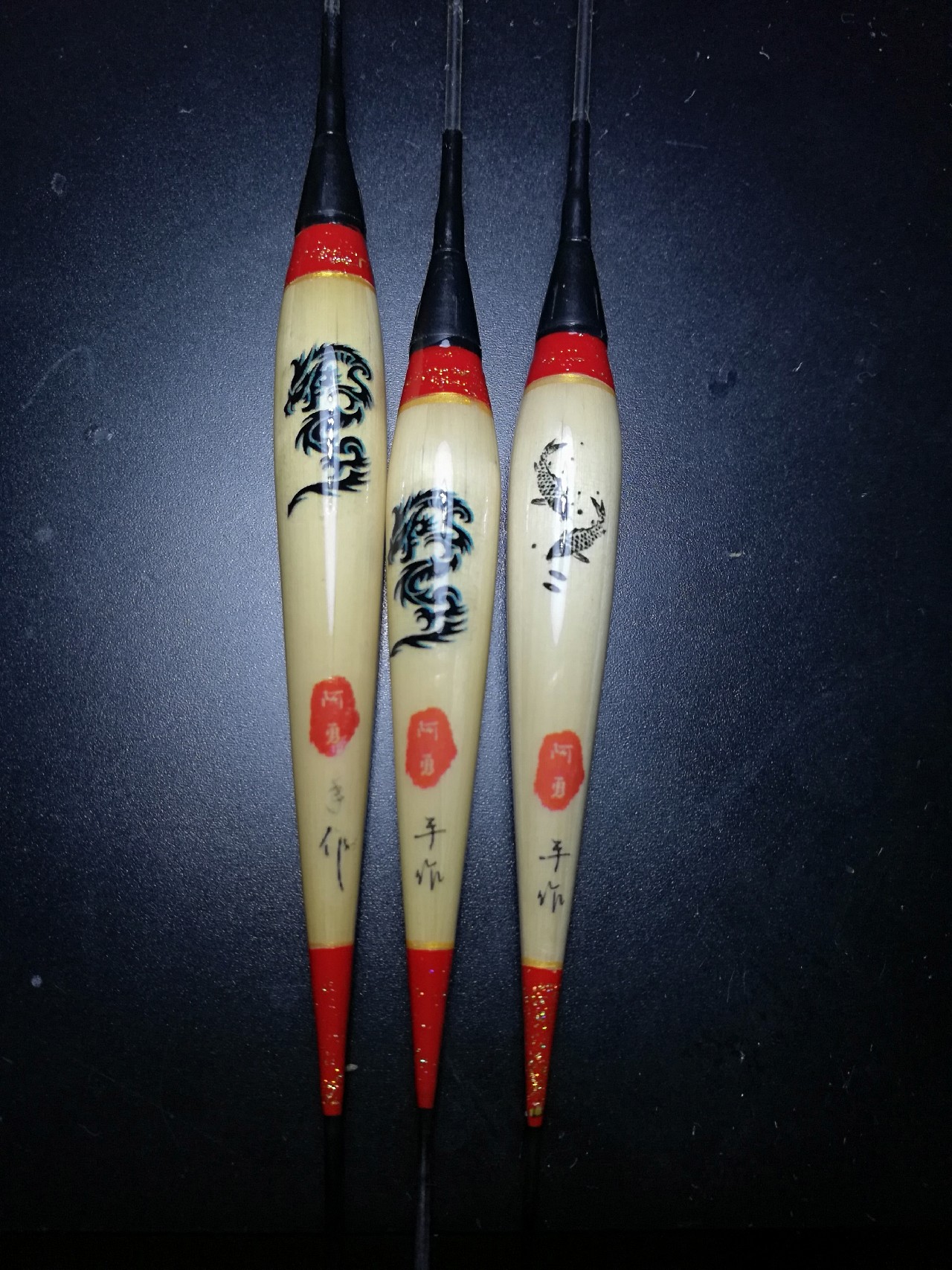 芦苇浮漂和纳米浮漂有什么区别,纳米材质浮漂优缺点