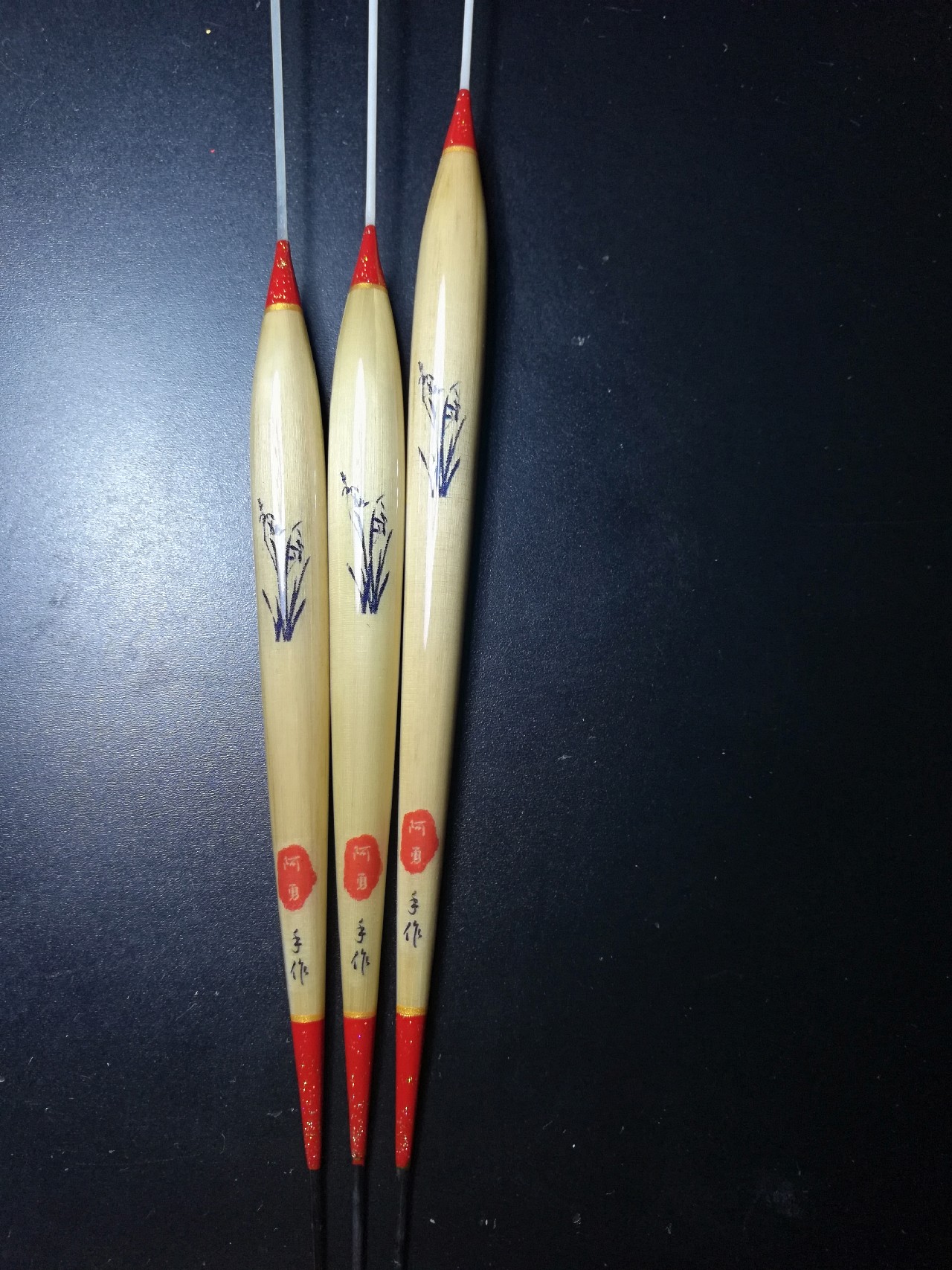 芦苇浮漂和纳米浮漂有什么区别,纳米材质浮漂优缺点