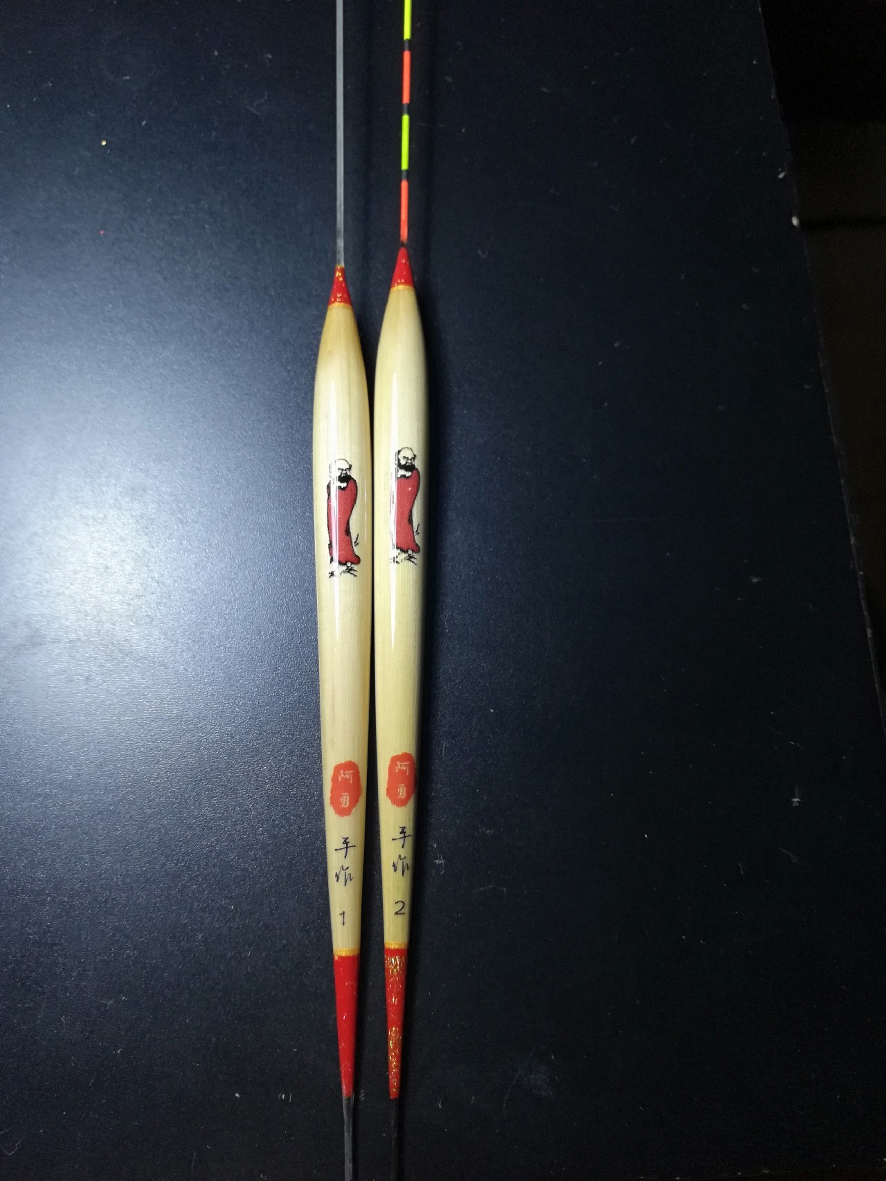 芦苇浮漂和纳米浮漂有什么区别,纳米材质浮漂优缺点