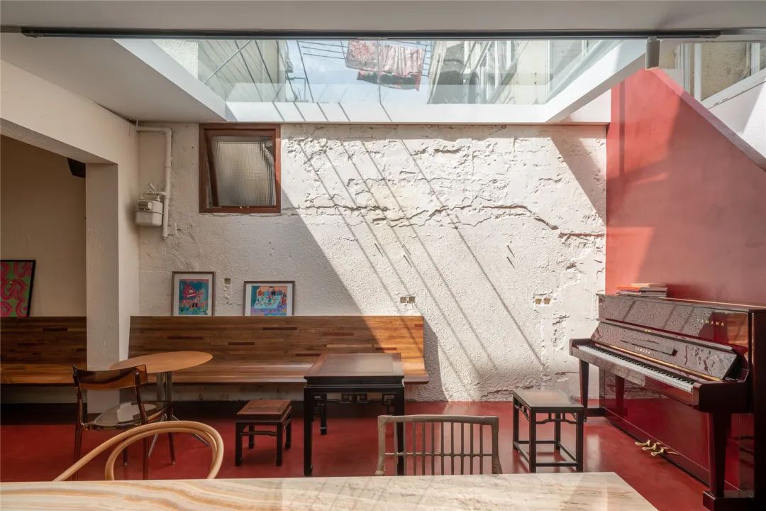 20平米小型的咖啡厅设计,长方形露台咖啡厅