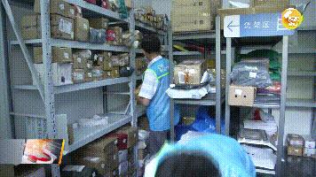 盘活！西安一饺子馆每月3万“负债”店小二兼职快递员开菜鸟驿站“自救”