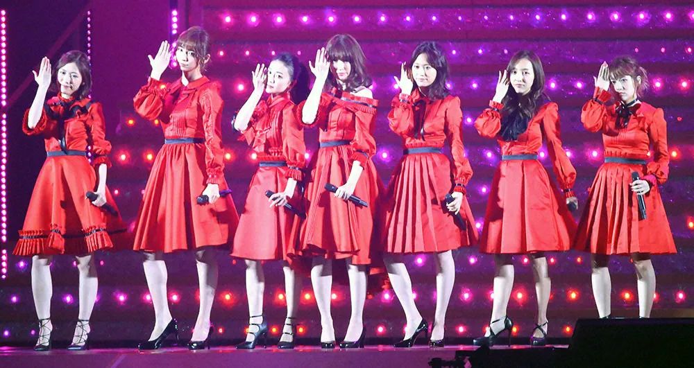 除了退出娱乐圈,她还做了这些事