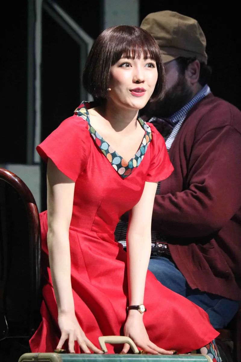 除了退出娱乐圈,她还做了这些事