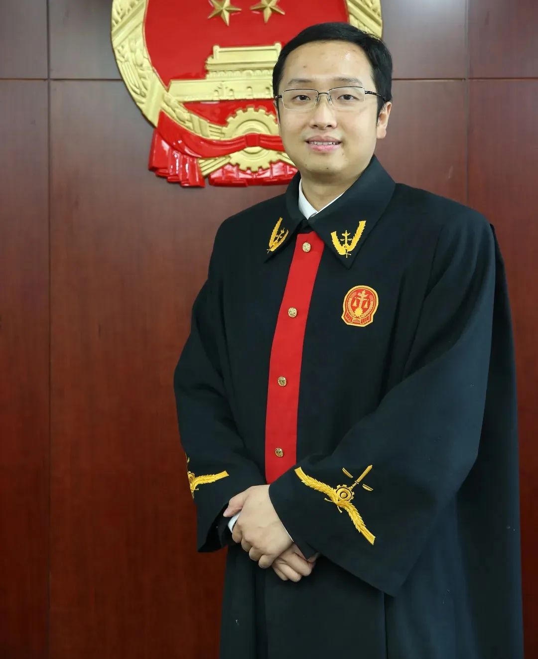 私密空间*拍偷**、AI换脸？看民法典人格权编如何回应！