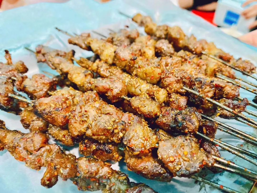 信阳地摊有哪些地方,信阳摆摊查得严吗