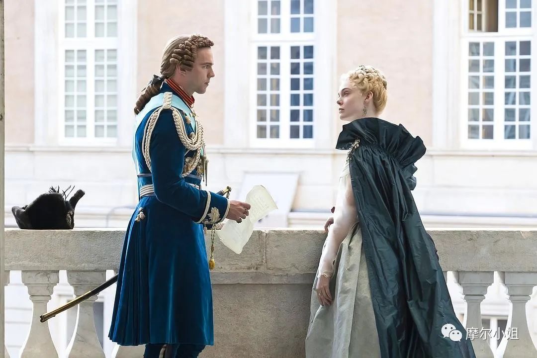 1秒都不浪费的人生有多爽？被《凯瑟琳大帝》女主圈粉