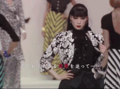 22岁出道，28岁成YSL宠儿，意外逝世13年，她仍是资生堂最爱的第一美人...