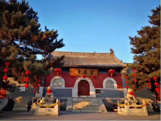 「限量特价」39元抢购价值5000元的2020年北京联合游览通票1套，可畅游京城百家景区，不贴照片不实名，不限周末，省钱还省心