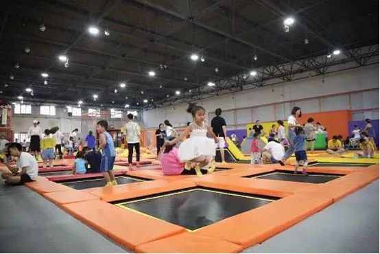 「限量特价」39元抢购价值5000元的2020年北京联合游览通票1套，可畅游京城百家景区，不贴照片不实名，不限周末，省钱还省心