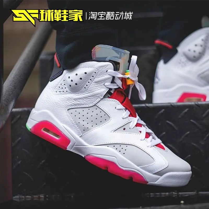 aj1低帮兔八哥倒钩联名,aj6兔八哥43码全新