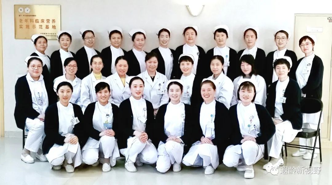 疼痛贴和膏药贴哪个效果好 (止痛贴可以贴哪些部位)