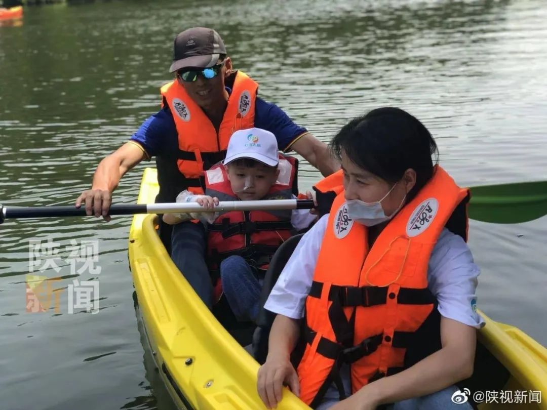 拾条｜陕西省总工会启动2020年“三秦工匠”评选工作，报名戳这里！00后大学生创业年入10万，为200名同学提供兼职