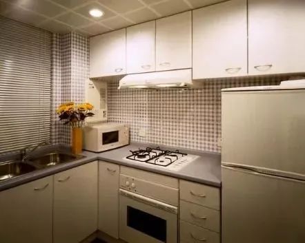 冰箱老是突然嘭的一声会爆炸吗,冰箱会爆炸几率有多大