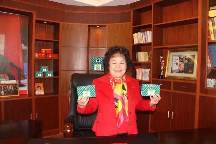 金嗓子最后付了大罗的广告费没,金嗓子董事长现状