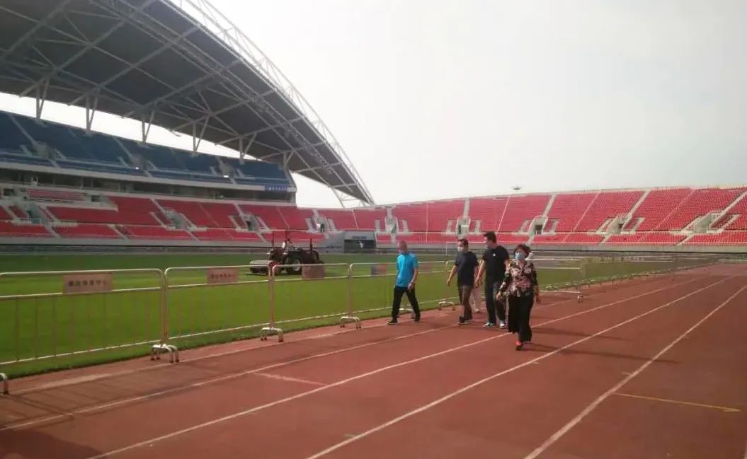 动起来体育俱乐部,潍坊奥体中心体育场