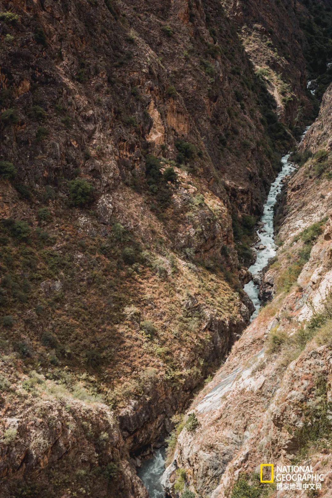 雨崩村自驾转山攻略,雨崩转山朝圣之旅