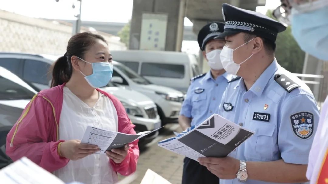 缃戣捶涓轰綍瓒婅捶瓒婄┓,涓轰粈涔堣秺绌疯秺璐蜂笉浜嗘