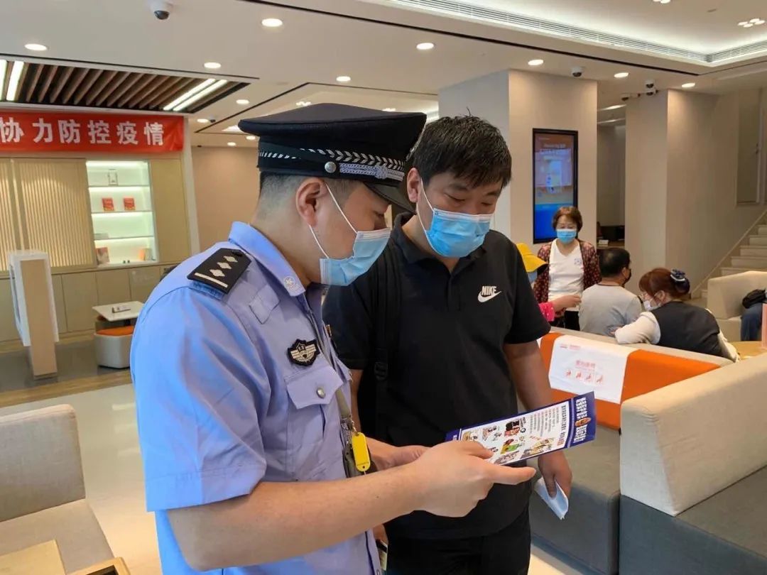 缃戣捶涓轰綍瓒婅捶瓒婄┓,涓轰粈涔堣秺绌疯秺璐蜂笉浜嗘