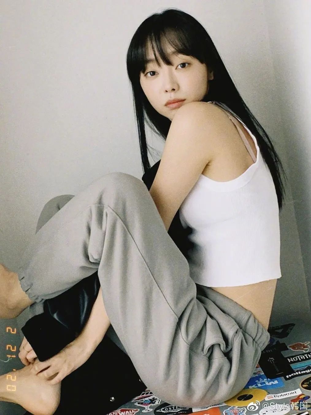 开完双眼皮为什么要往上看,开过的双眼皮可以再埋线吗