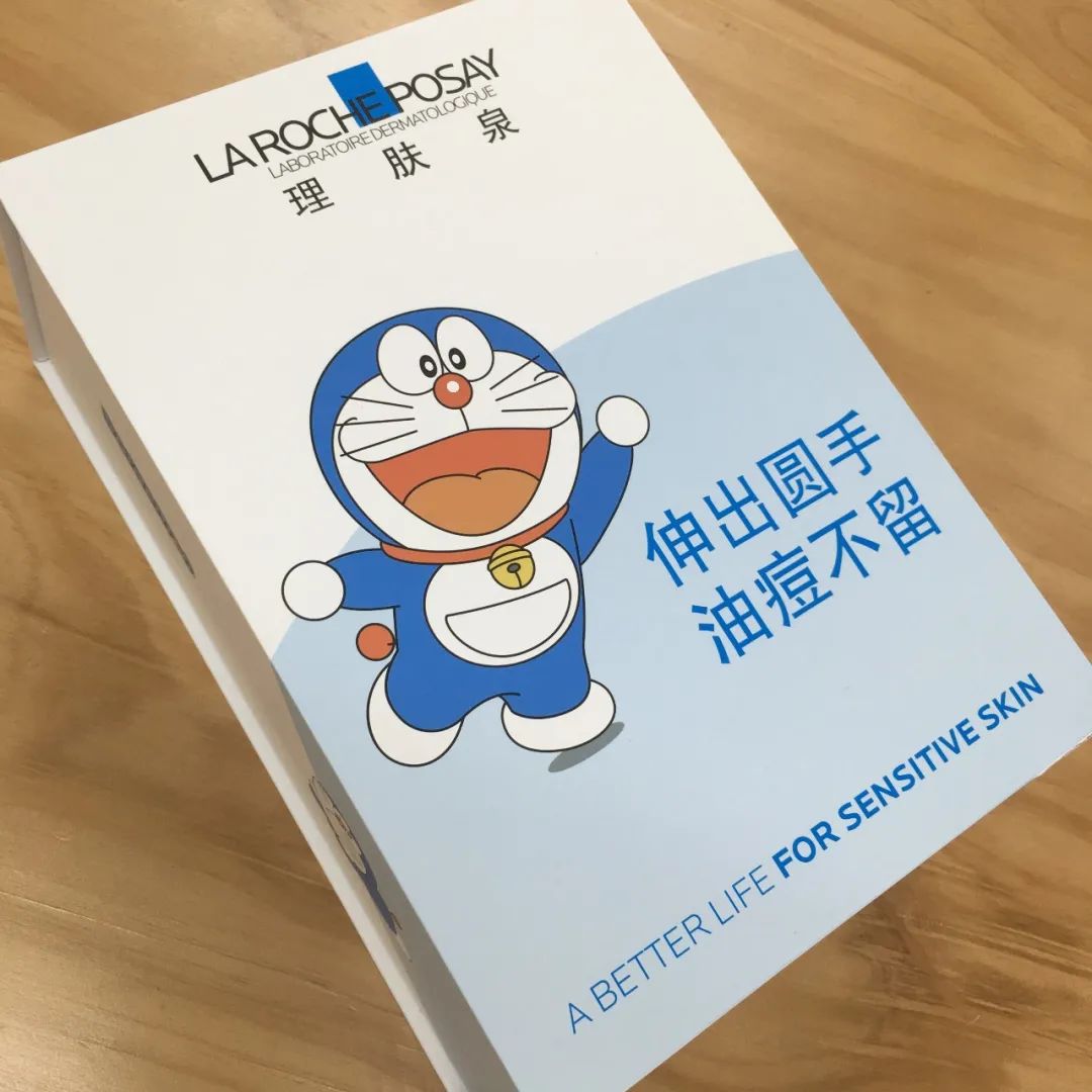 开完双眼皮为什么要往上看,开过的双眼皮可以再埋线吗