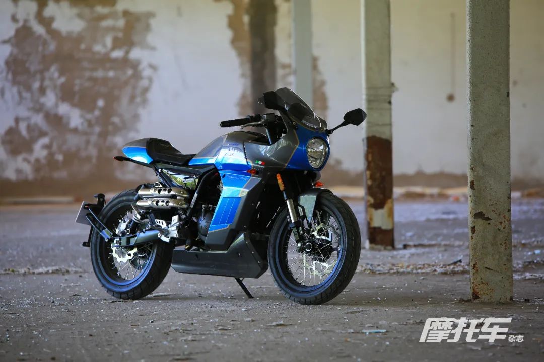 比亚乔liberty150车评,阿普利亚pagani150最帅改装