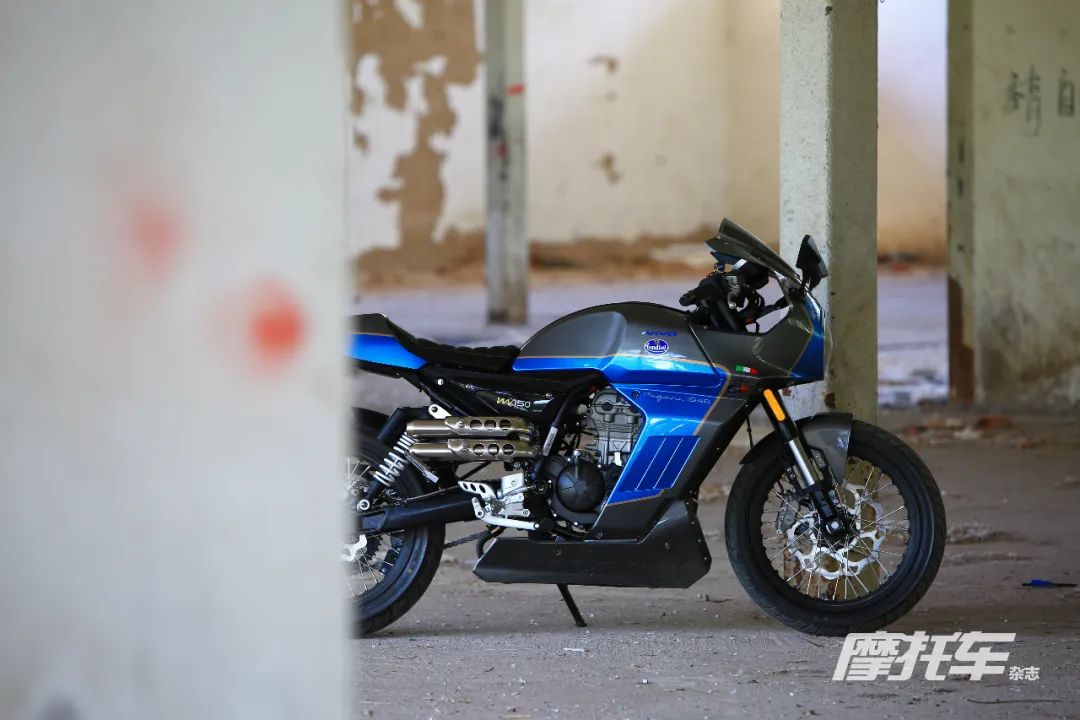 比亚乔liberty150车评,阿普利亚pagani150最帅改装