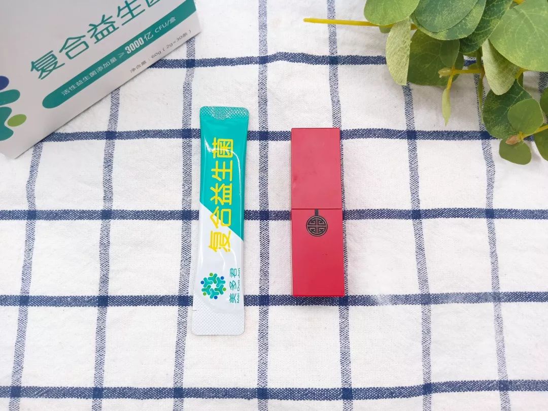 口臭痘痘胃脘疼便秘,痘痘多口臭怎么办