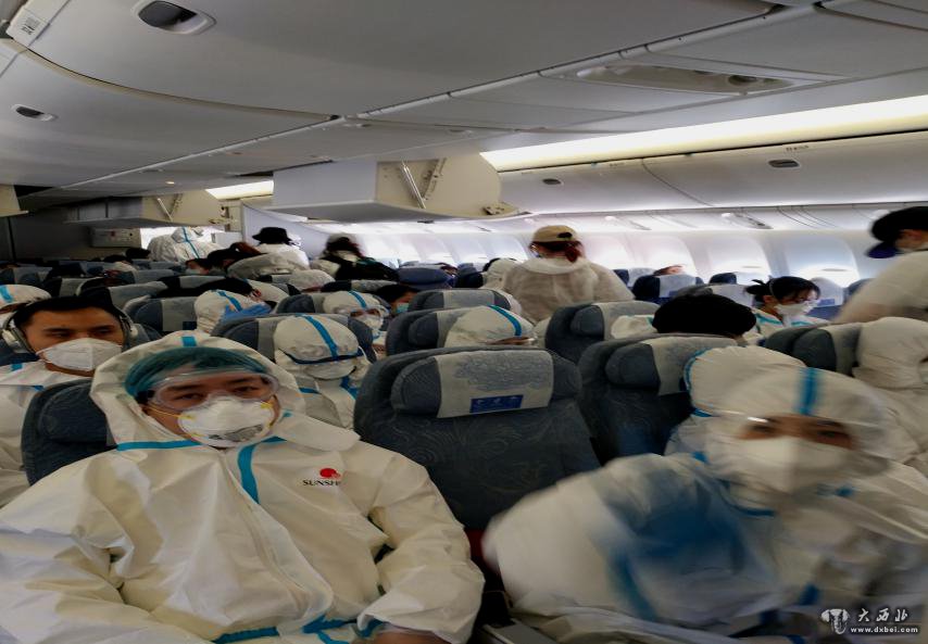 疫情自驾返程一线工作人员辛苦,疫情医务人员回家路上