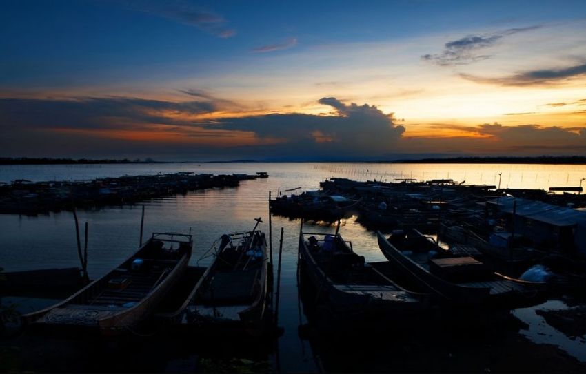 航拍防城港城市视频,航拍防城港市全景美景