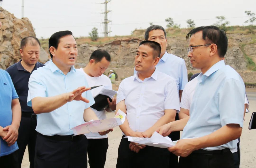 从南走到北从东走到西男声完整版,从南走到北再走到东