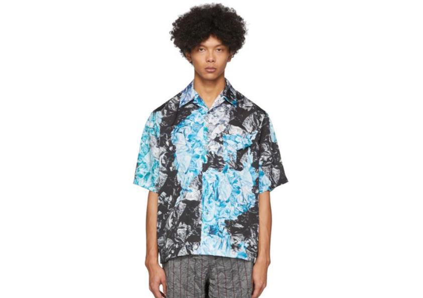 被刷屏的网红女孩,被霸屏的女孩