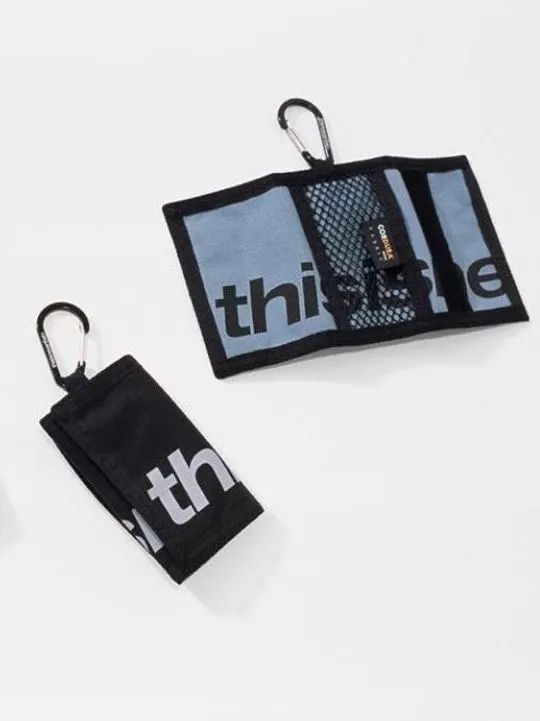 被刷屏的网红女孩,被霸屏的女孩