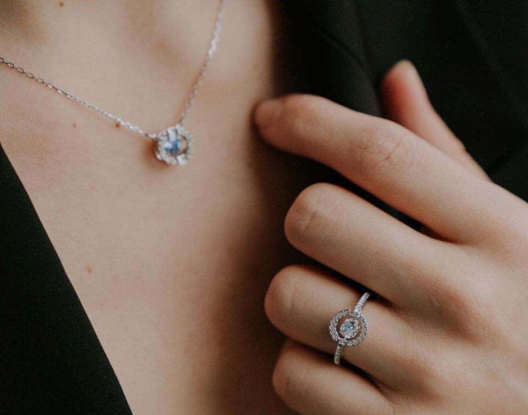 年中大促|20岁时只能看看买不起的大牌项链，今年便宜成这个鬼样