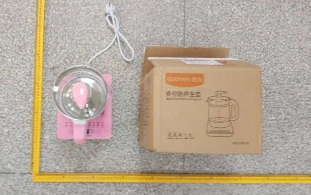 检验合格养生壶,电炖盅锅测评