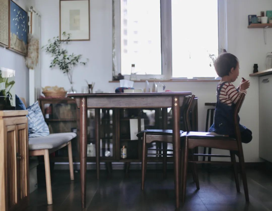 乘风破浪的妈妈，对硬装一窍不通也敢操刀改造78㎡“手枪房”