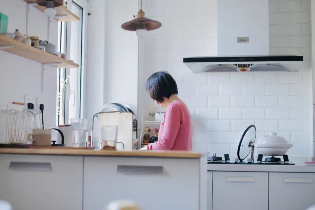 乘风破浪的妈妈，对硬装一窍不通也敢操刀改造78㎡“手枪房”