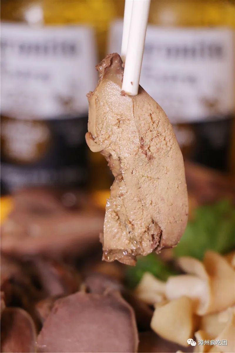 5折！这家店有意思！白天卖特色冰粉！晚上变身小酒馆！就在芳华横路