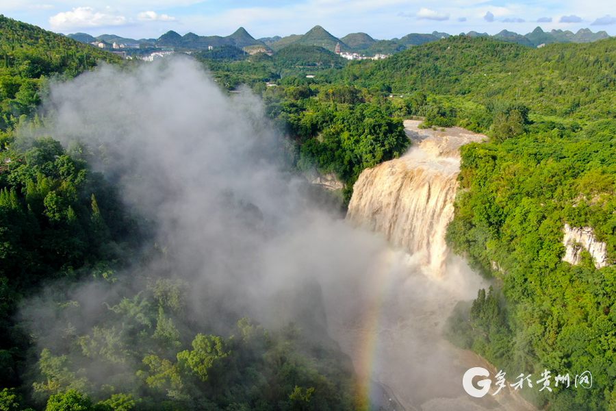 黄果树瀑布上游暴雨量,十月份的黄果树瀑布水流量大吗