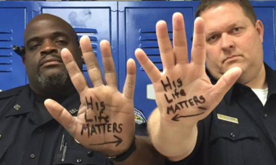 苹果谷歌被指歧视黑人，看完原因我呆了