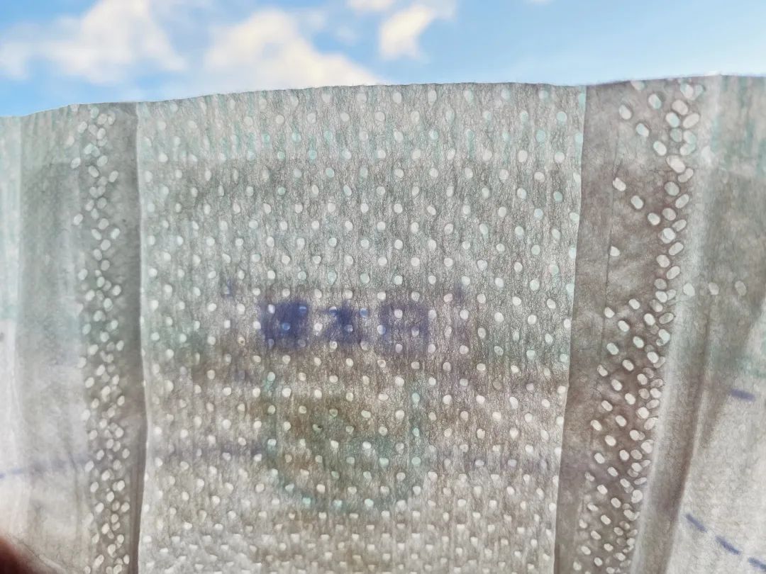 老人热天用什么尿不湿,天热了晚上穿尿不湿有什么好办法